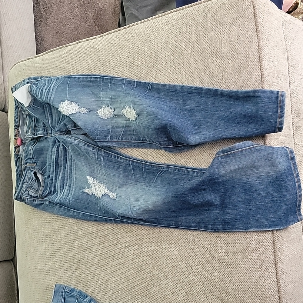 I guess these are boot cut?